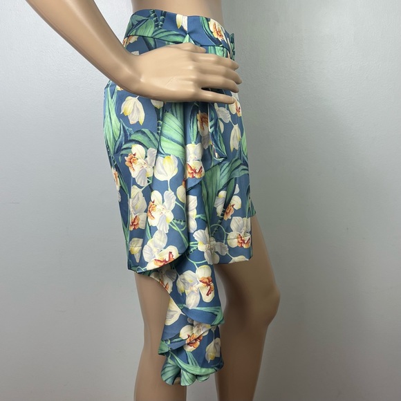 NEW PATBO BLUE FLORAL PRINT SHORTS - Picture 5 of 8
